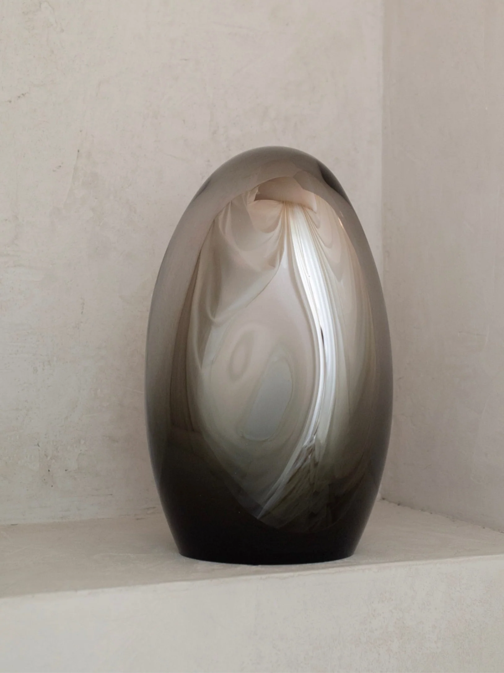 Standing Mirror Glass Sculpture No. 06 | color smoke silver - Image 3