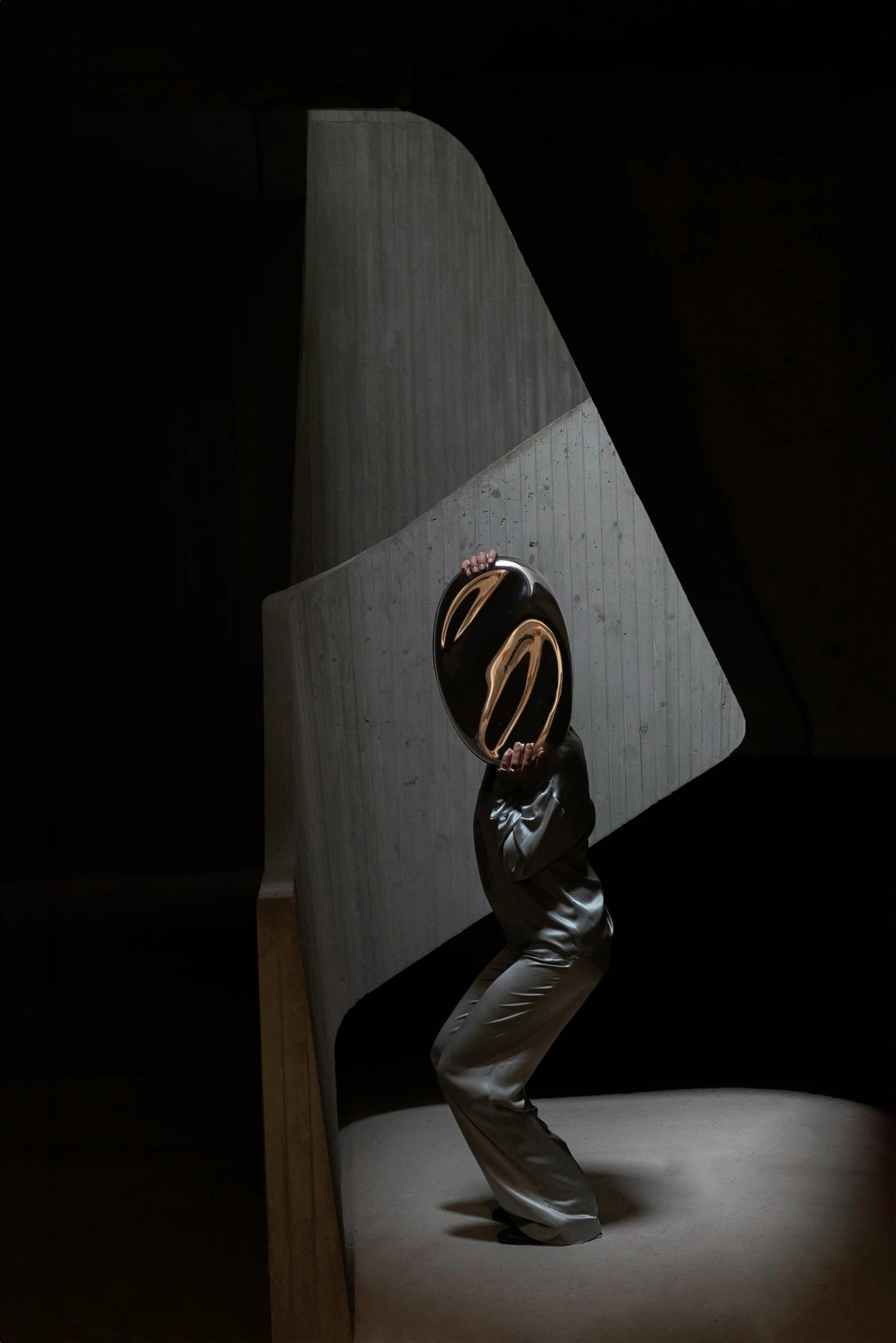 Sculptures in Glass - Contemporary Mirror Collection - Image 4