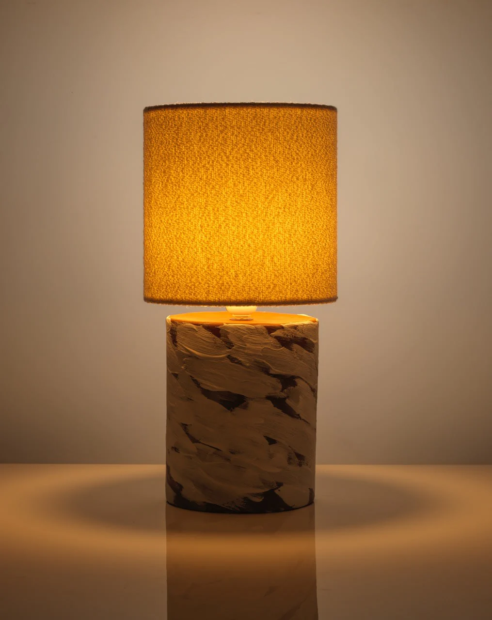 White Wind Table Lamps in Ceramic - Image 5