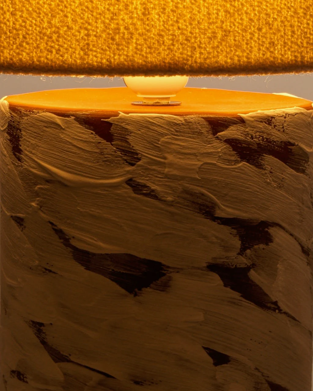 White Wind Table Lamps in Ceramic - Image 7