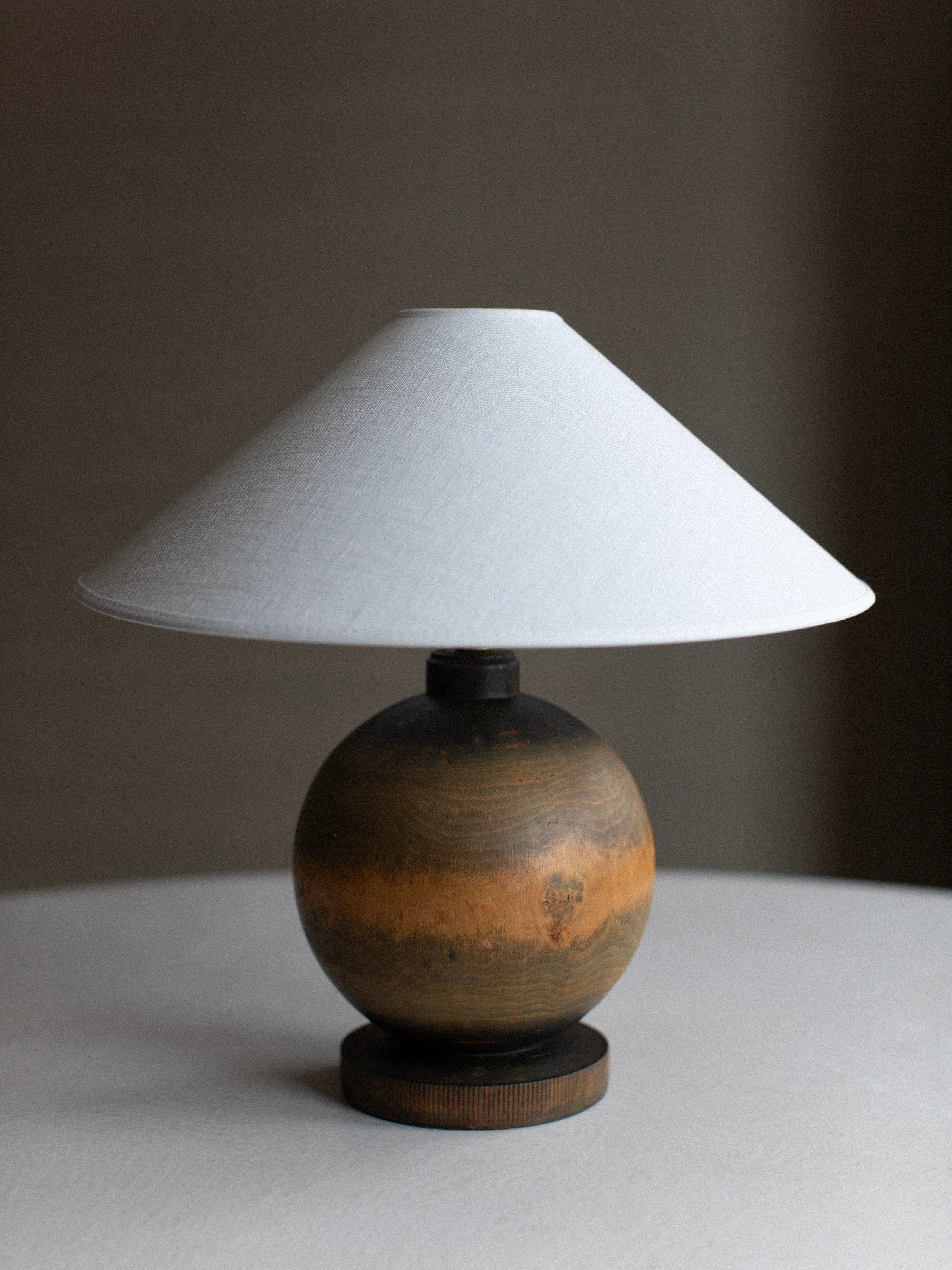 1920's Globe Lamp - Image 5