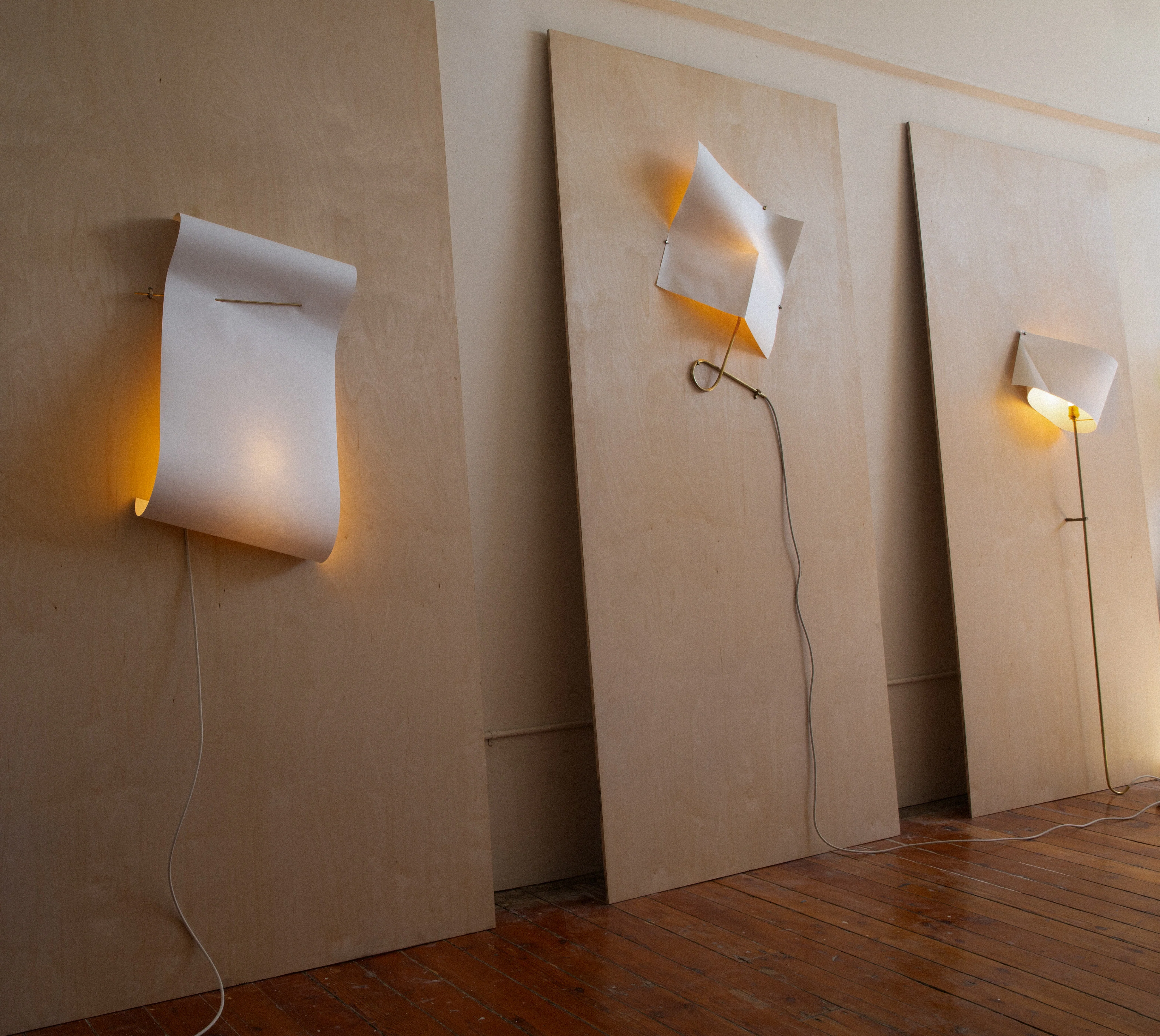 Wall Light - Papēr III - Image 4